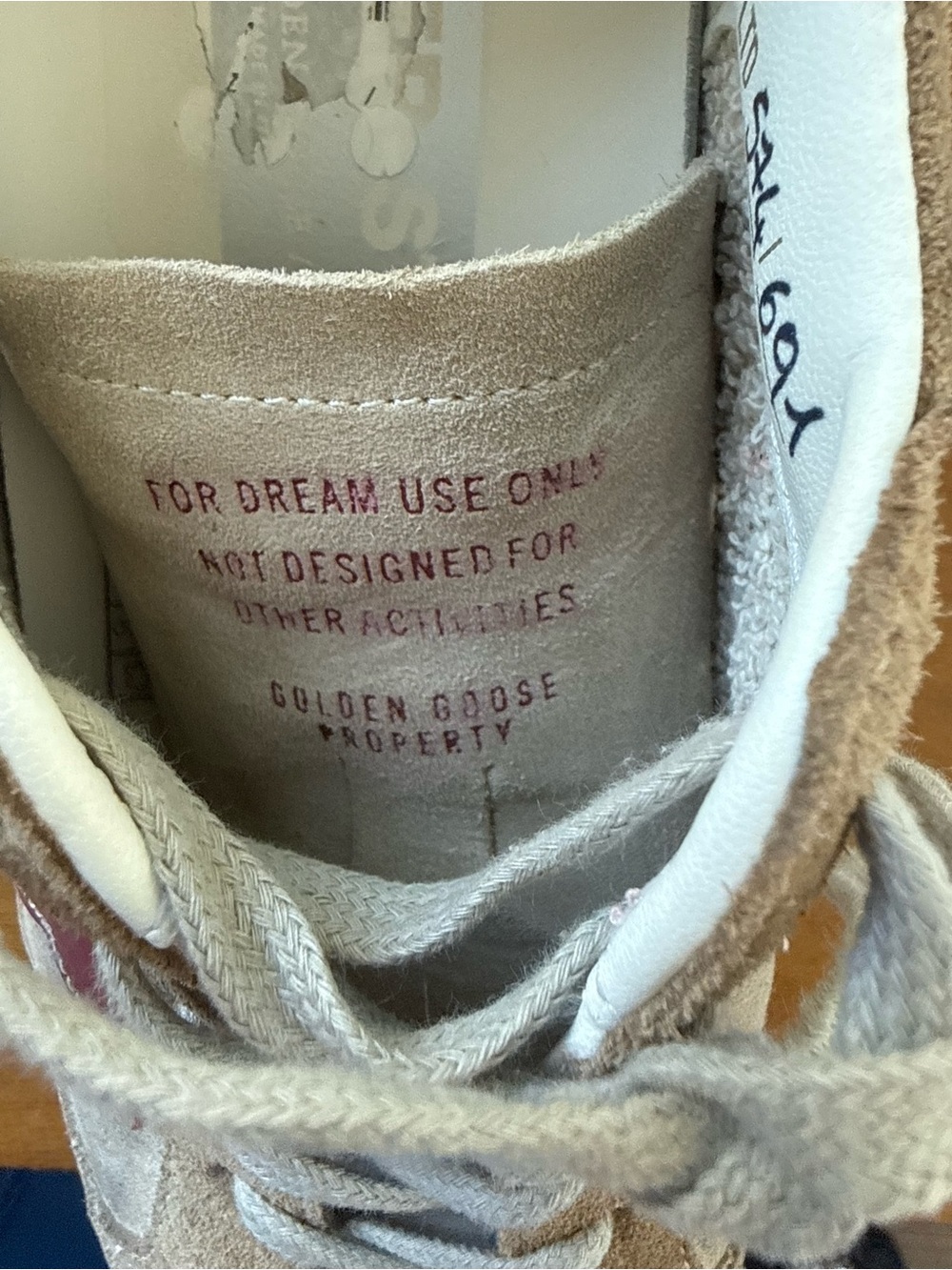 Golden Goose Sneakers - Picture 6 of 9